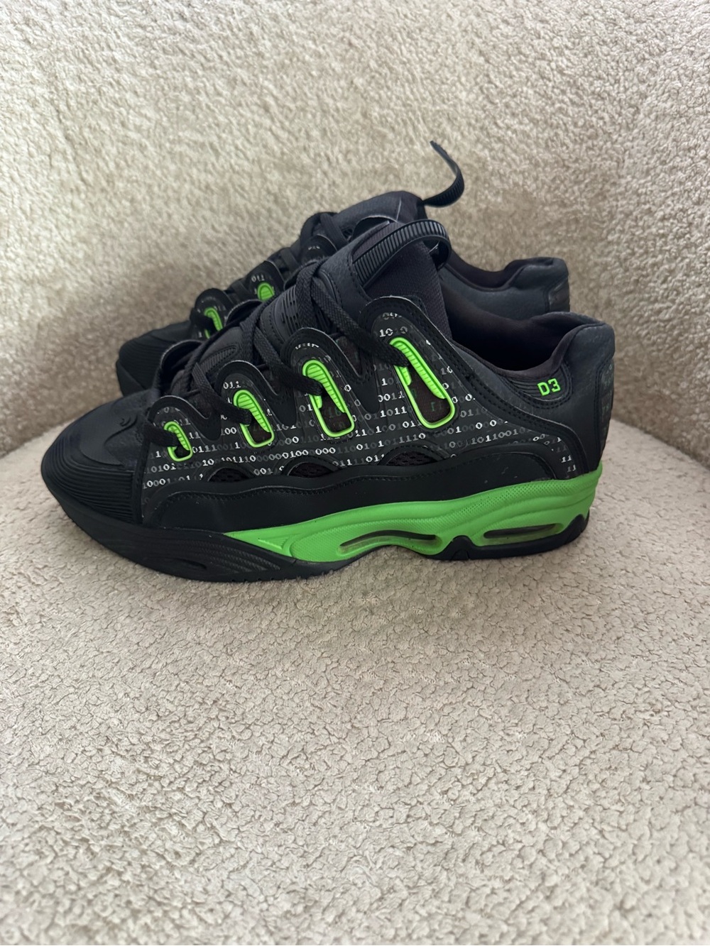 Osiris D3 2001 Mens 10.5 Black Green Binary Y2K Chunky Skate Shoes Sneakers